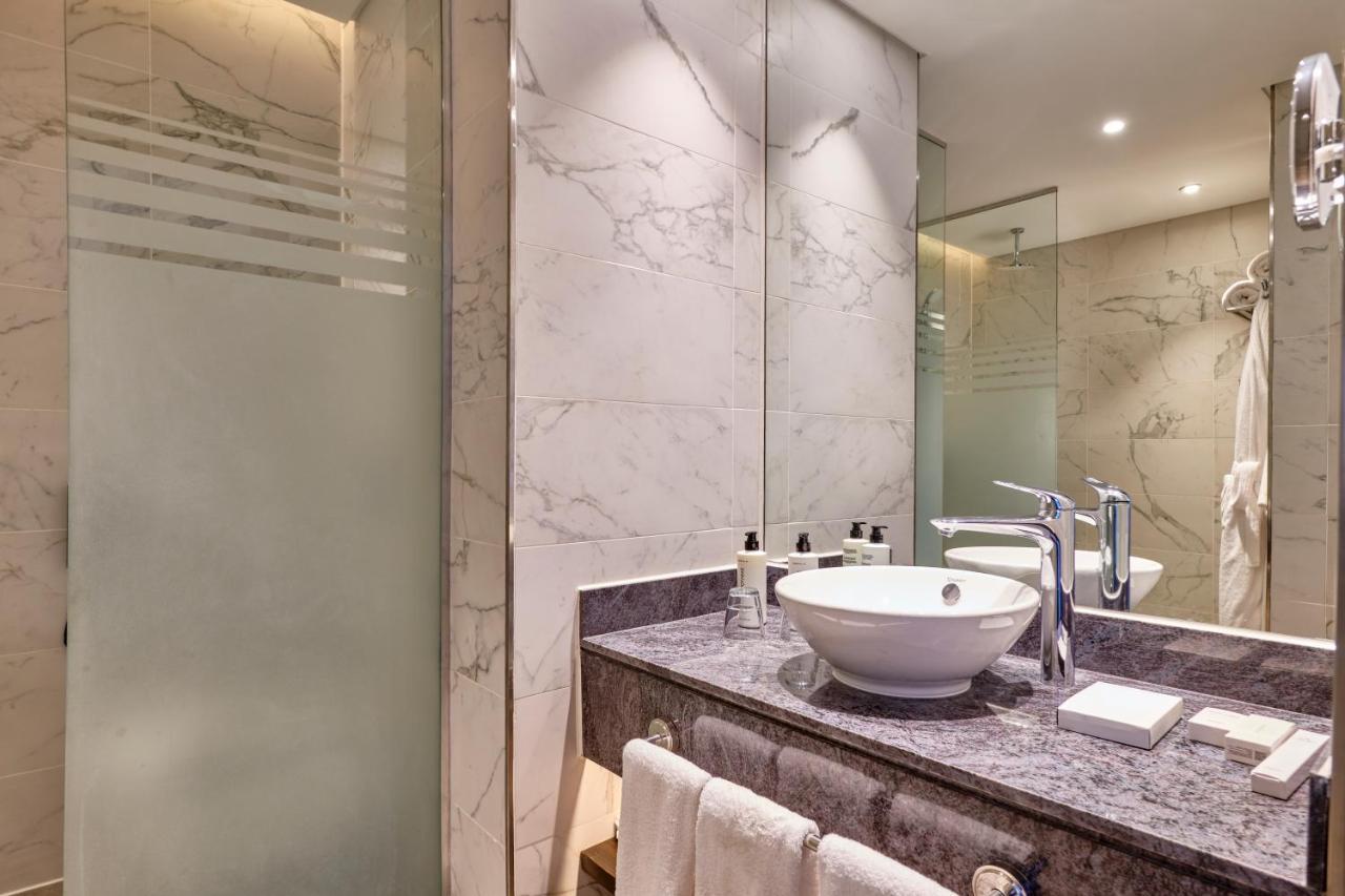 Crowne Plaza - West Cairo Arkan By Ihg 6th of October City Exterior photo Bathroom