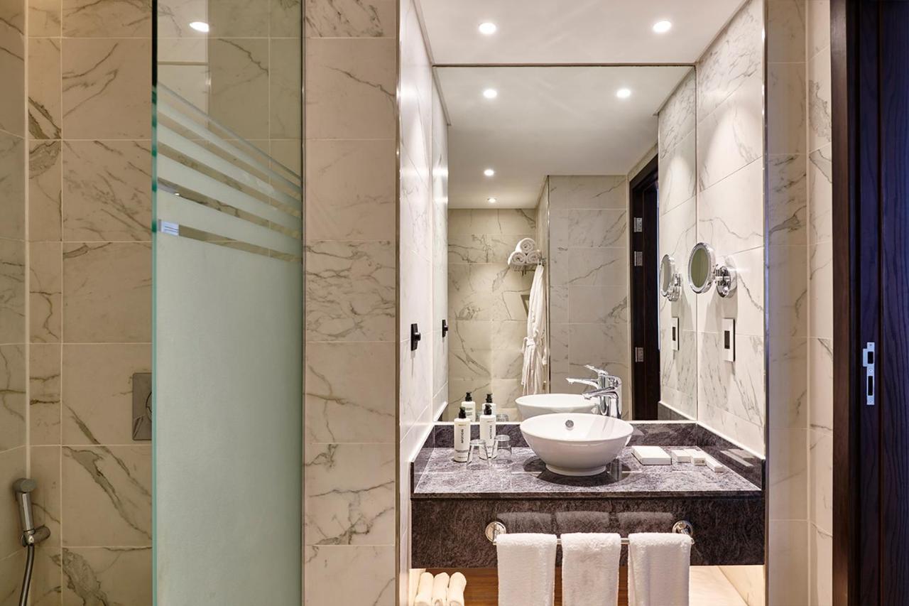 Crowne Plaza - West Cairo Arkan By Ihg 6th of October City Exterior photo Bathroom